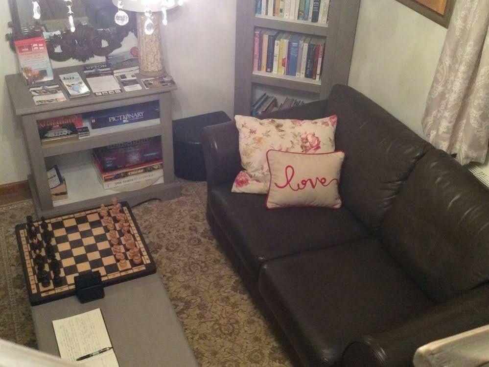 โอลด์สตรีท บีแอนด์บี Apartment อัพตัน อะพอน แซเวิร์น ภายนอก รูปภาพ